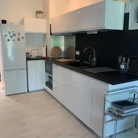 La Petite Perle Appartement Cogolin Buitenkant foto